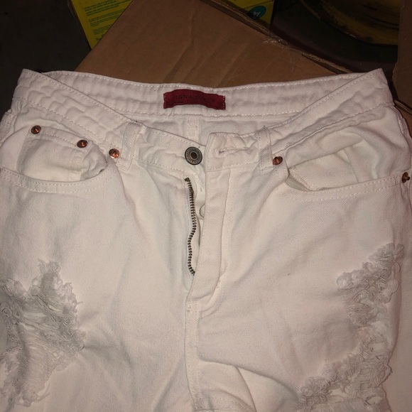 White Ripped Skinny Jeans - Picture 2 of 4